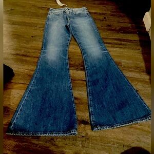 Modern 60s Bohemian chic